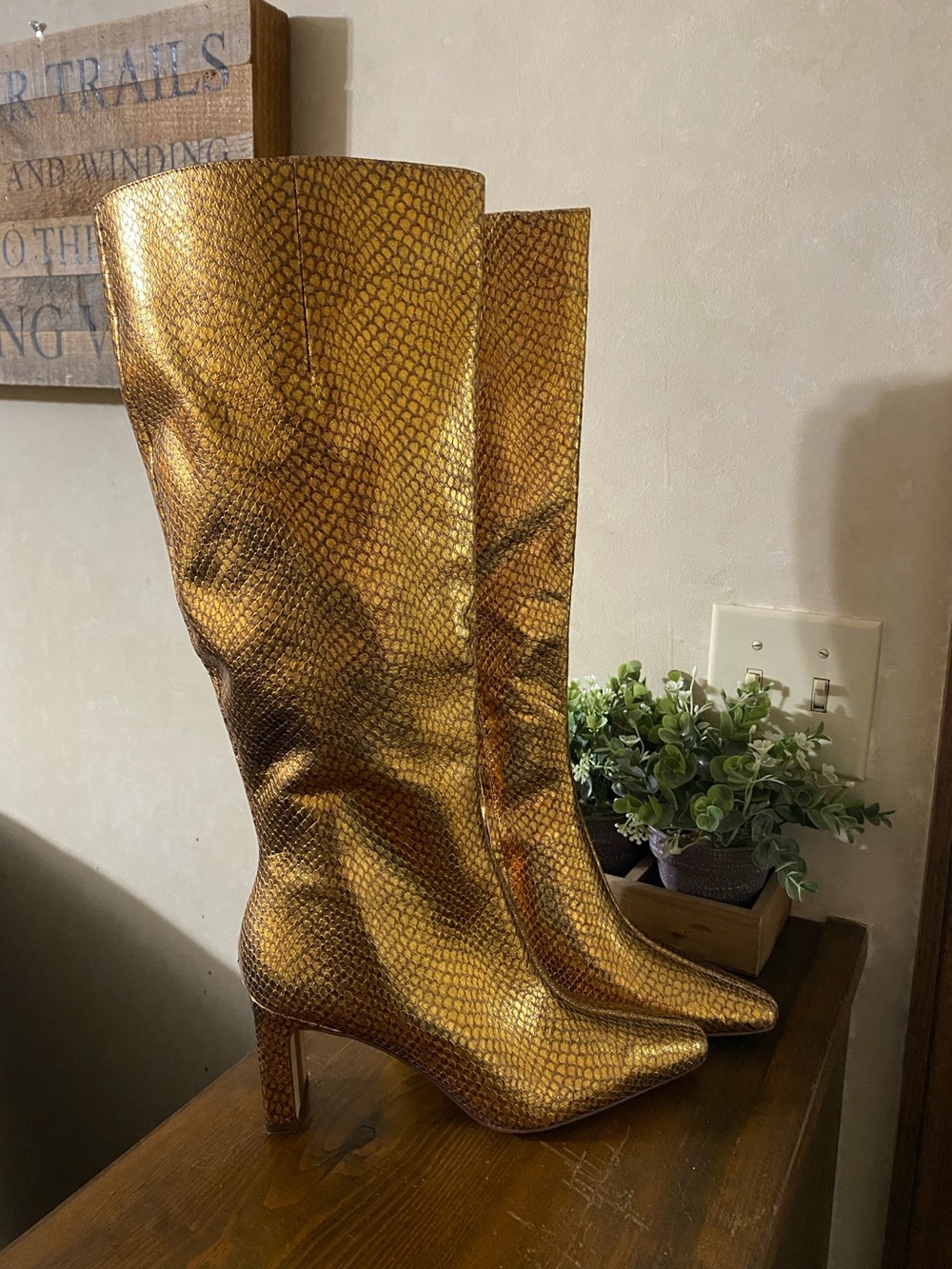 Sam Edelman Sylvia Gold Metallic Snakeskin Wide Calf Knee High Boots Size 7